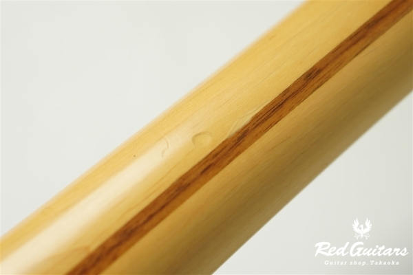 Stratocaster Plus Deluxe - Mystic Black